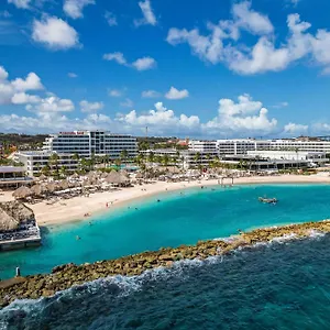 Station touristique Mangrove Corendon Curacao Resort, Curio By Hilton